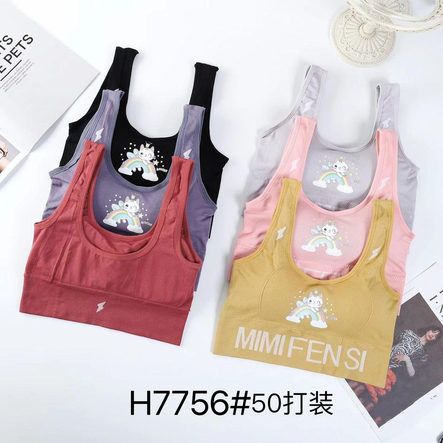 Sports bra assorted.