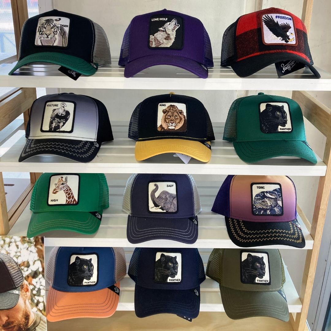 Caps printed animal farm and high quality.