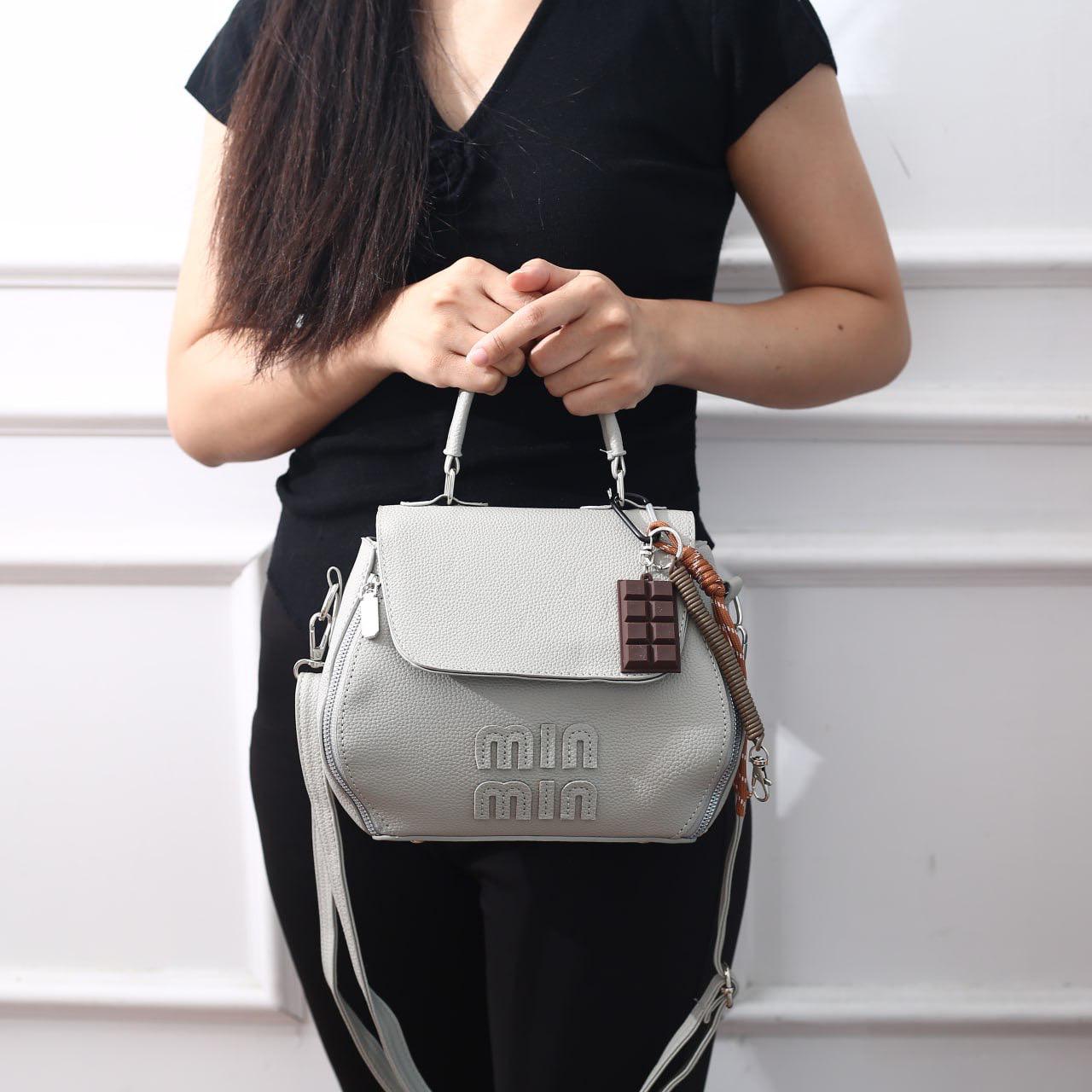 Mini Chic Leather Handbag β Model 23215