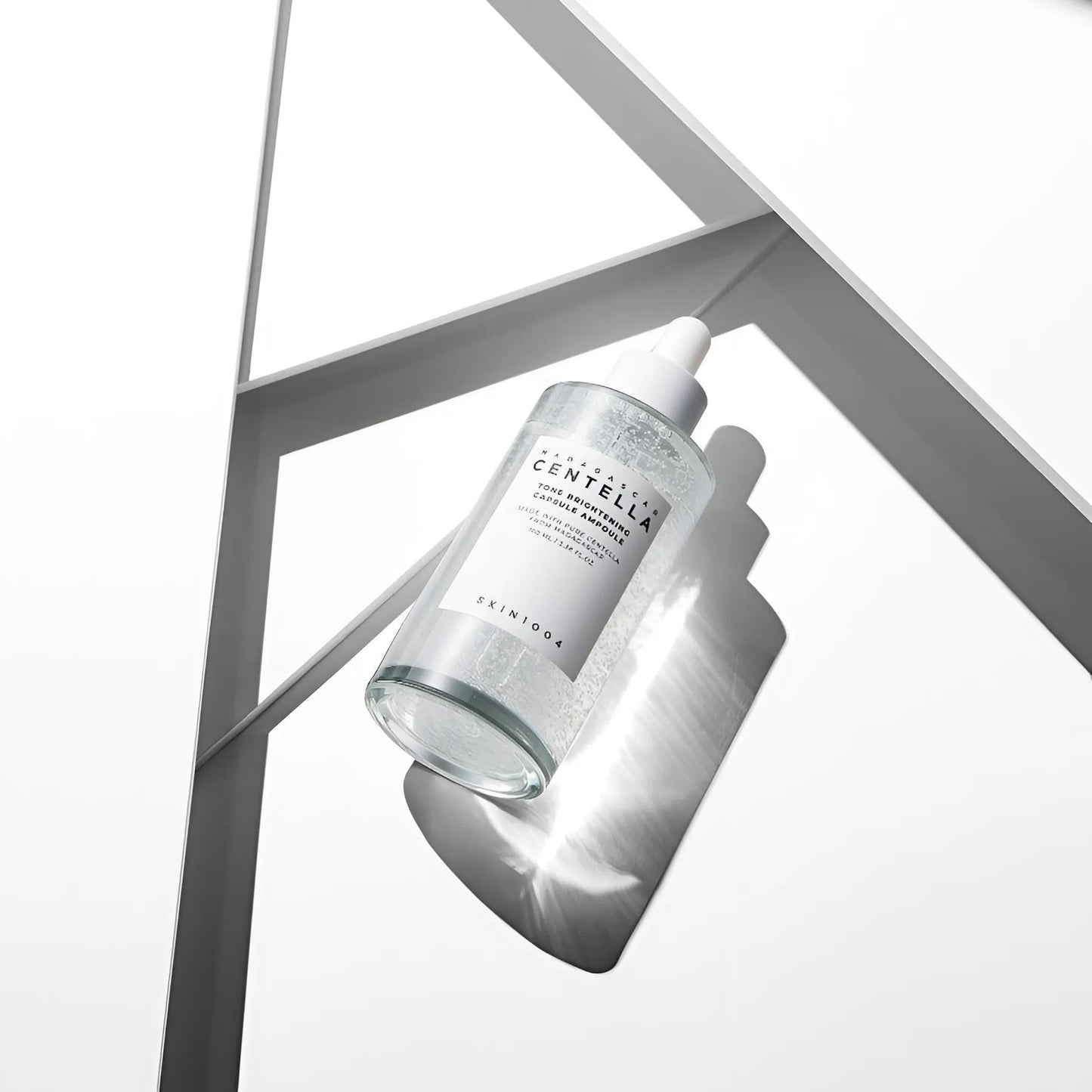 Skin1004 Madagascar Centella Tone Brightening Capsule Ampoule – 100ml