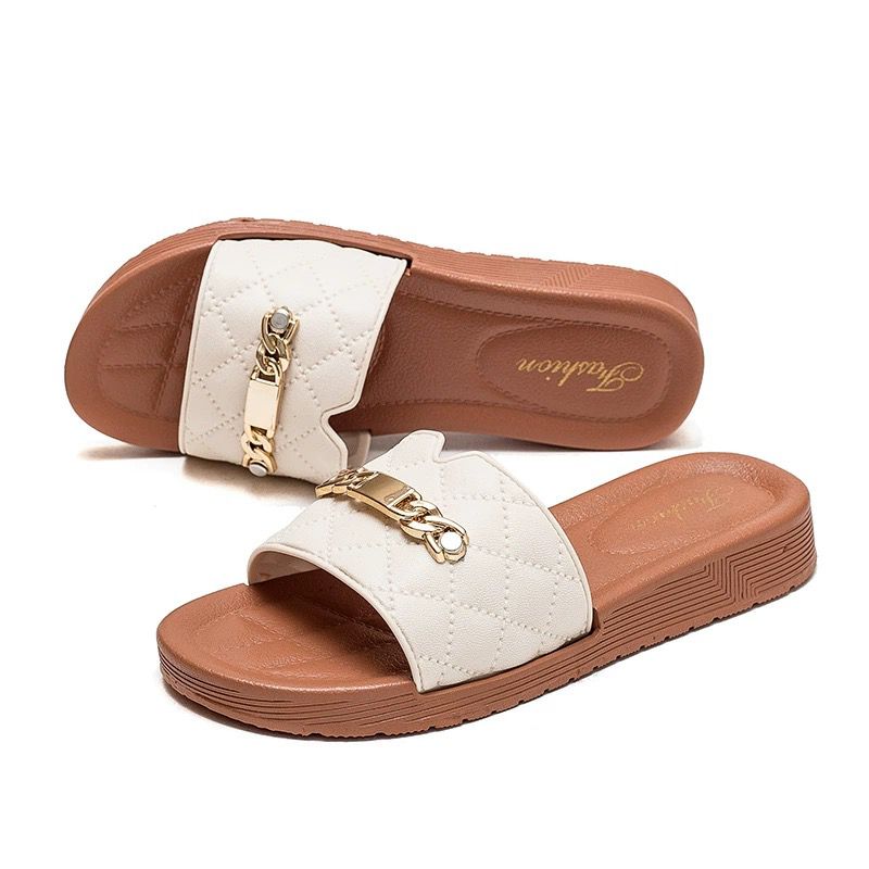 Women thick sole outdoor flip-flops.(White)