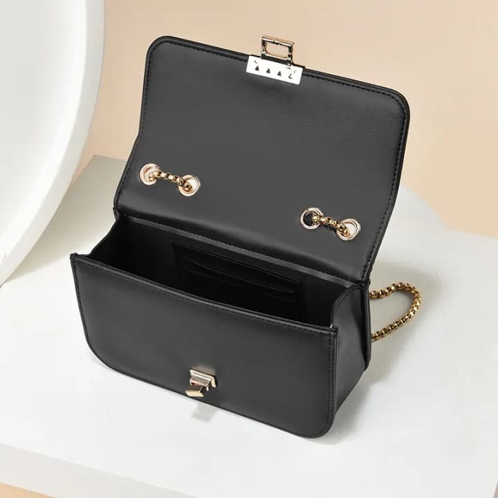 Mini Crossbody Sling Bag – Stylish & Versatile