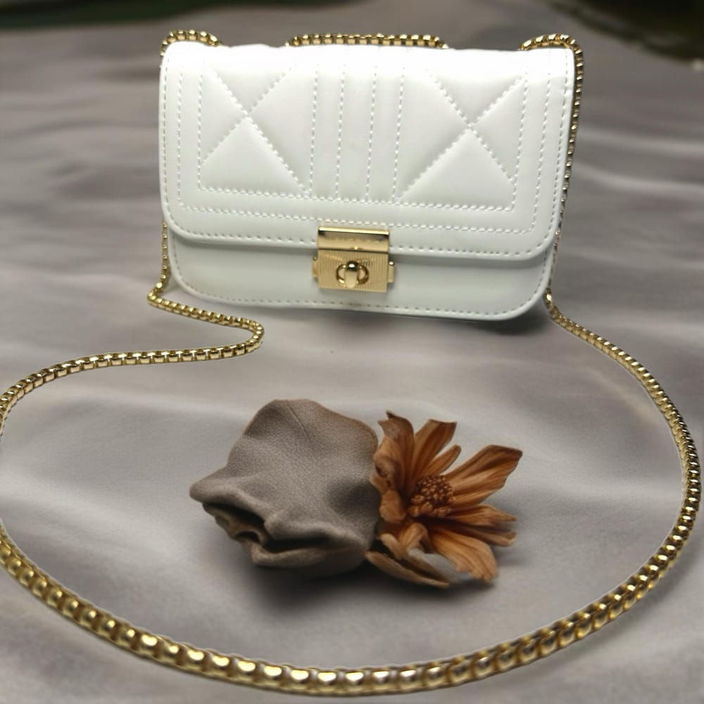 Mini Crossbody Sling Bag – Stylish & Versatile