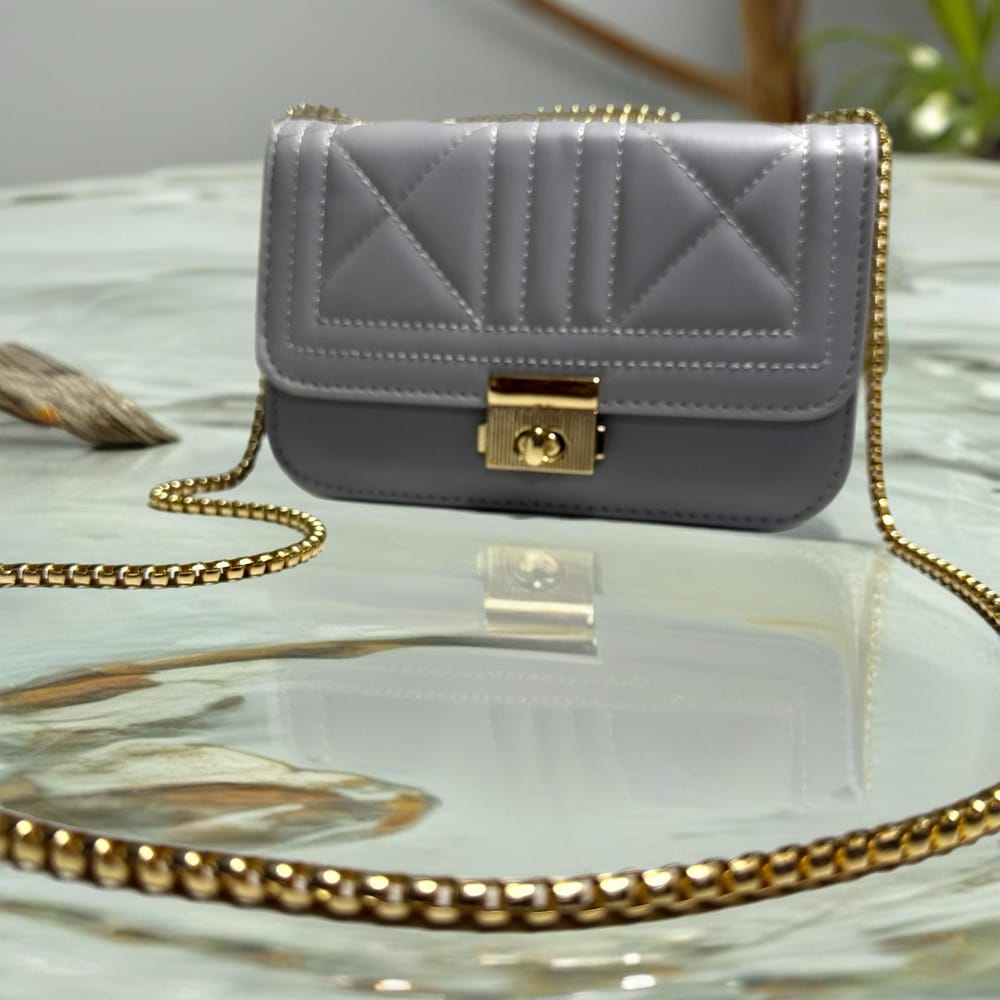 Mini Crossbody Sling Bag – Stylish & Versatile