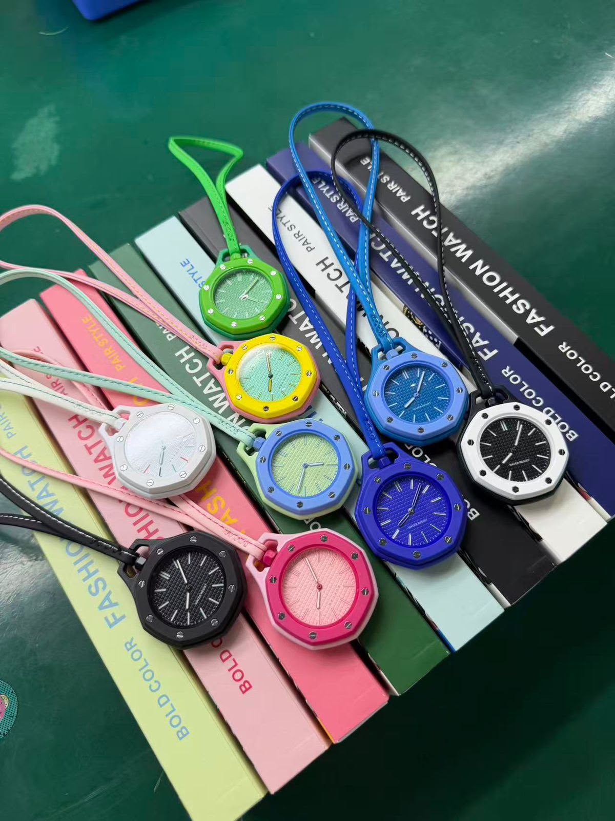 Goldenize Royal Pop Quartz Pocket Watch Pendant – Multicolor Goldenize Royal Pop Quartz Pocket Watch | Multicolor Pendant