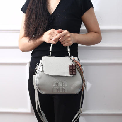 Mini Chic Leather Handbag – Model 23215
