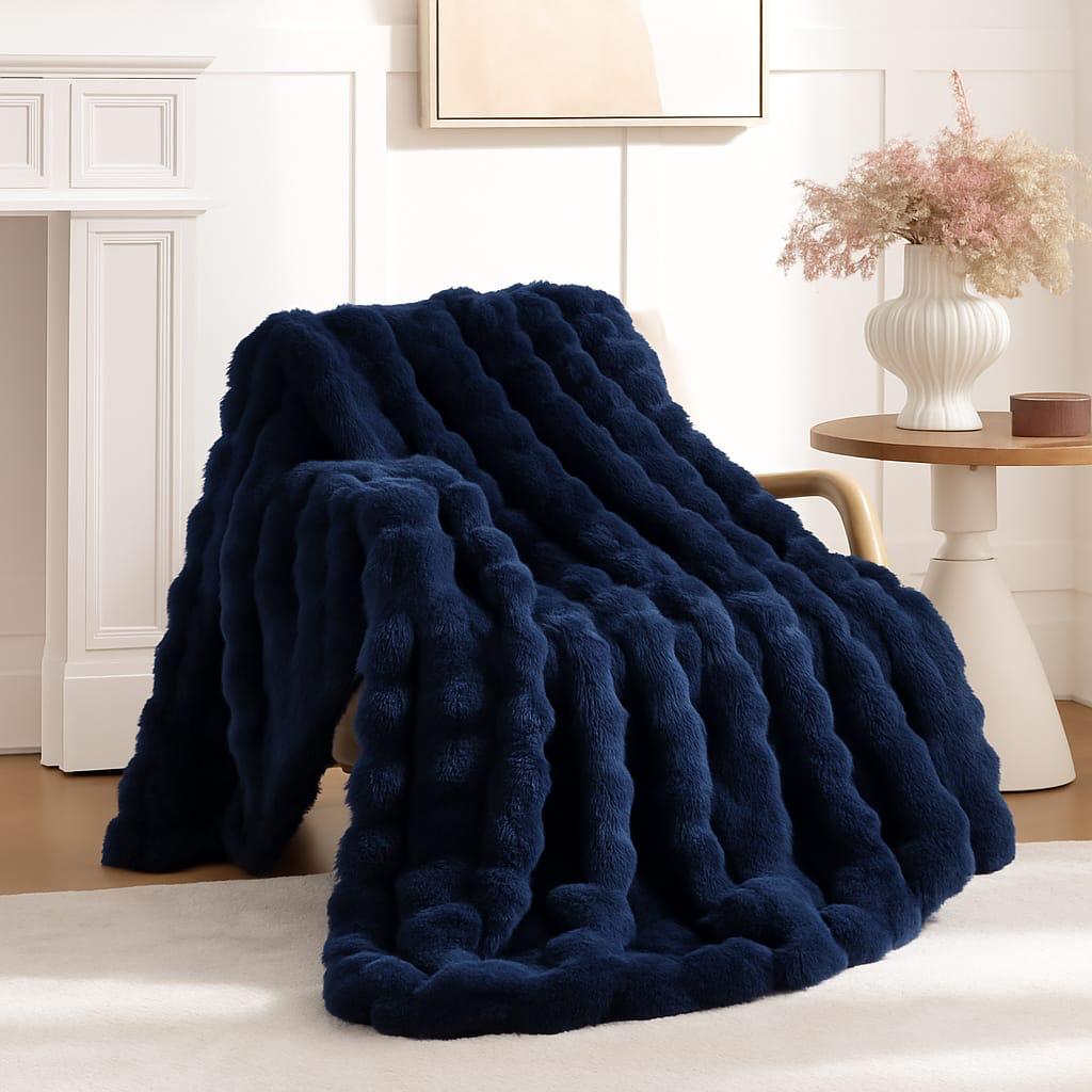 Super Soft Throw Blanket – Premium Silky Flannel Fleece